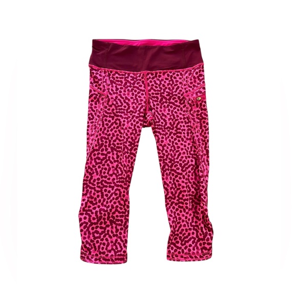 lululemon athletica Pants - Lululemon 15” Run: Top Speed Crop Pink/Bergundy Polka Dot Print Leggings Size 4